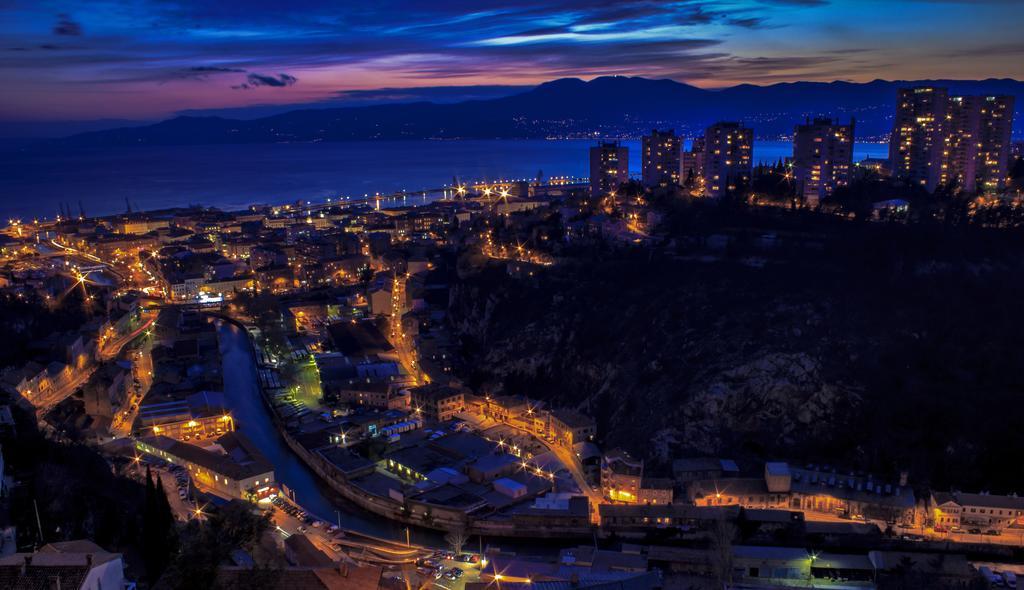 Apartments Sky Rijeka Exterior foto